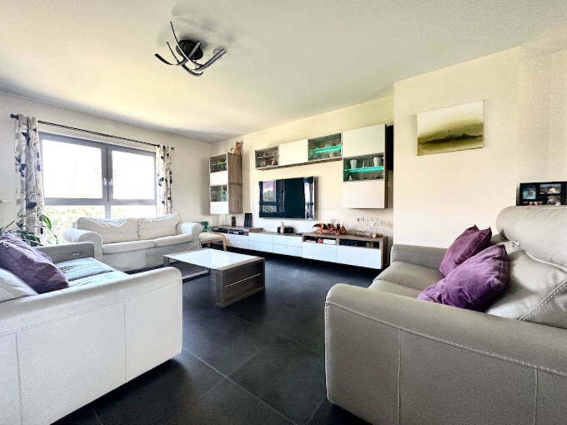 Image 1 : Agence immobilière à Leudelange : Axhome Immo